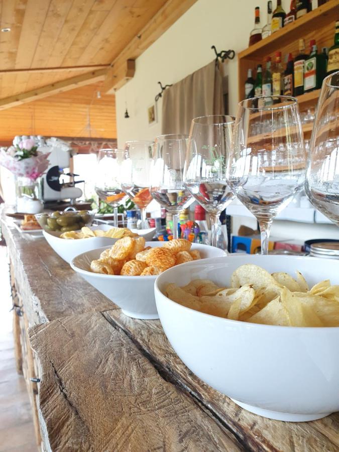 Osteria E Locanda Del Viaggiatore Russi Exterior photo